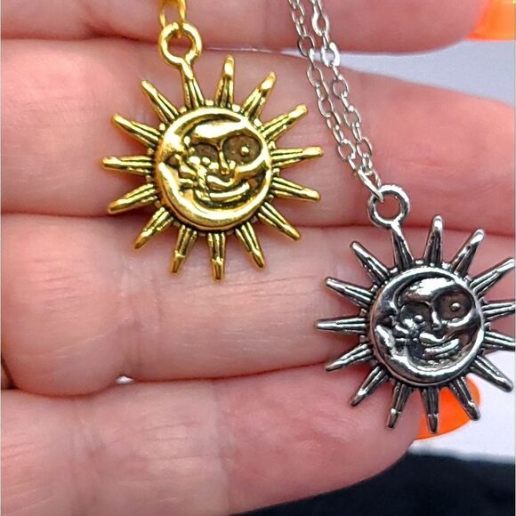 Celestial Sun & Moon Pendant Moon Goddess Astrology Necklace Solar Motif Jewelry - Picture 3 of 4